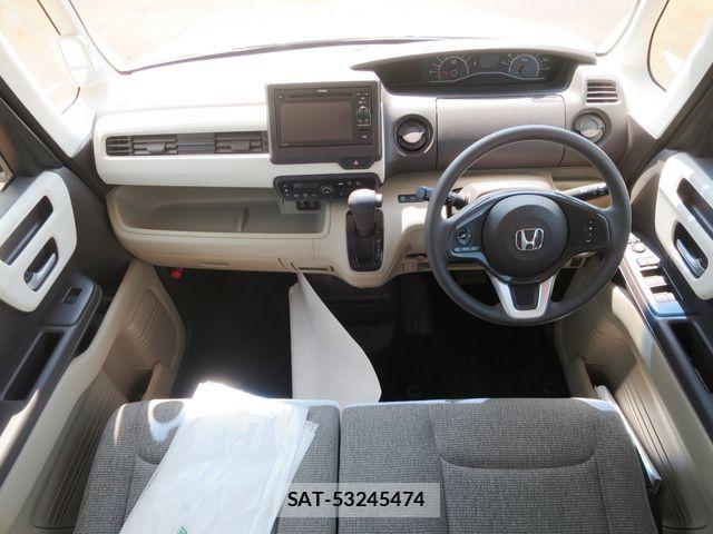 Honda N BOX 2017-10 7456184-13