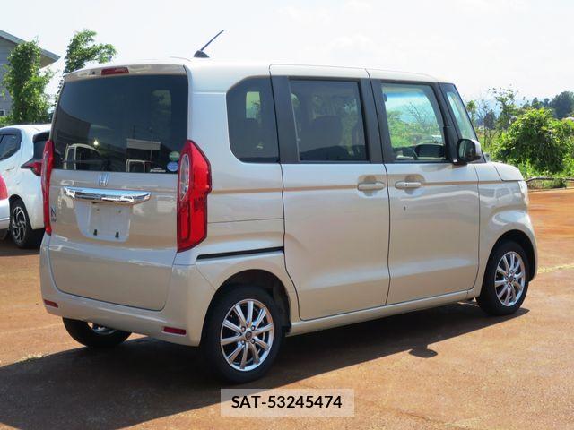 Honda N BOX 2017-10 7456184-2