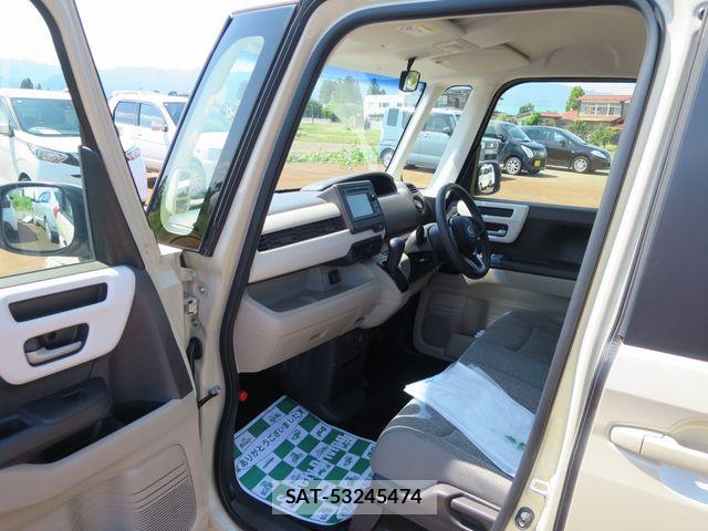 Honda N BOX 2017-10 7456184-5