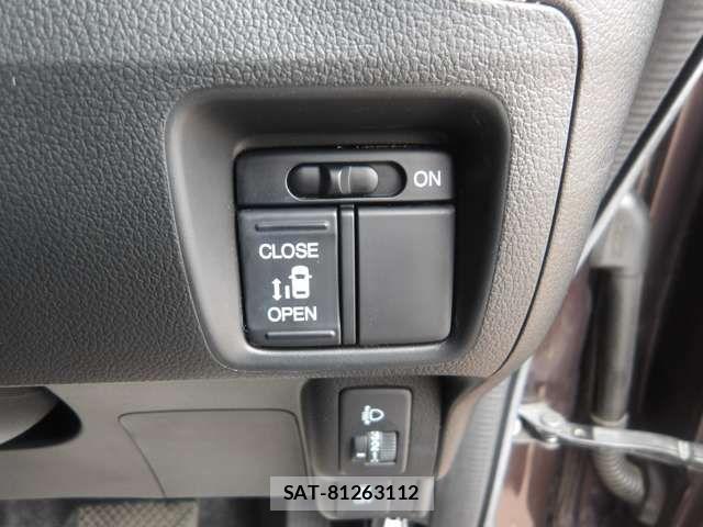 Honda N BOX 2016-03 7456183-10