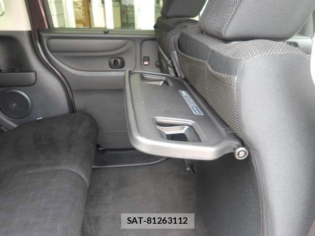 Honda N BOX 2016-03 7456183-19