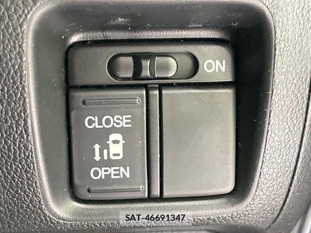 Honda N BOX 2015-06 7456186-4
