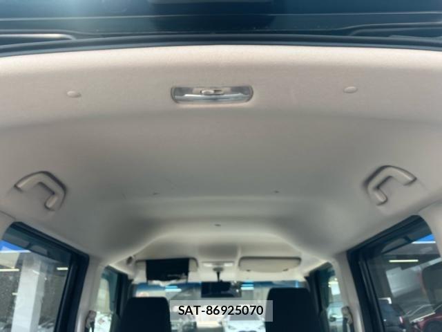 Honda N BOX 2014-01 7456187-11