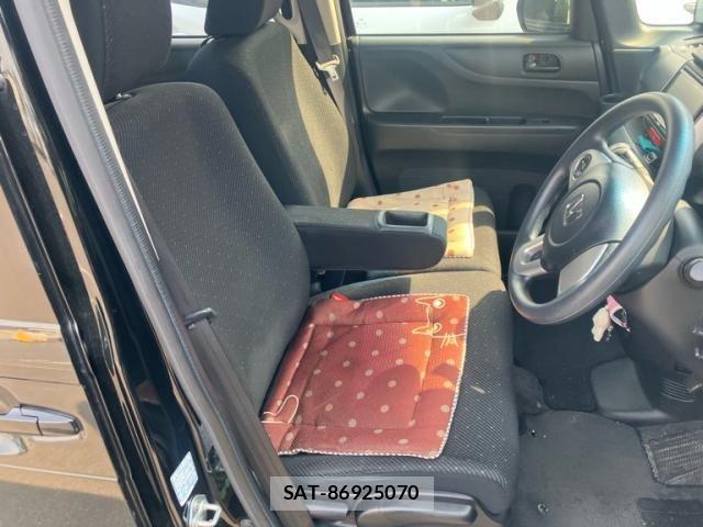 Honda N BOX 2014-01 7456187-17