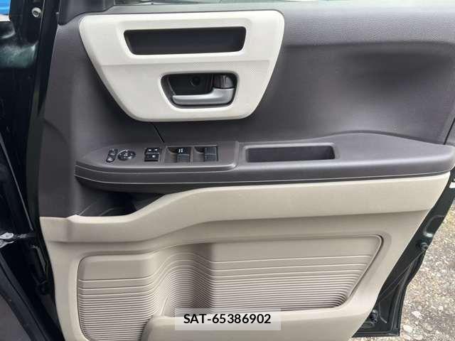 Honda N BOX 2019-10 7509393-19