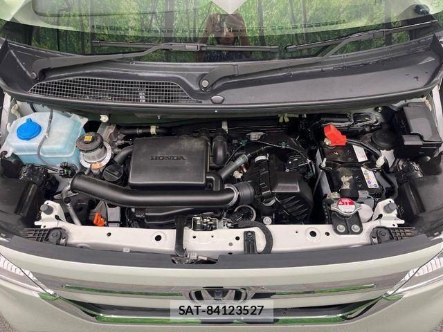 Honda N BOX 2023-07 7501790-17