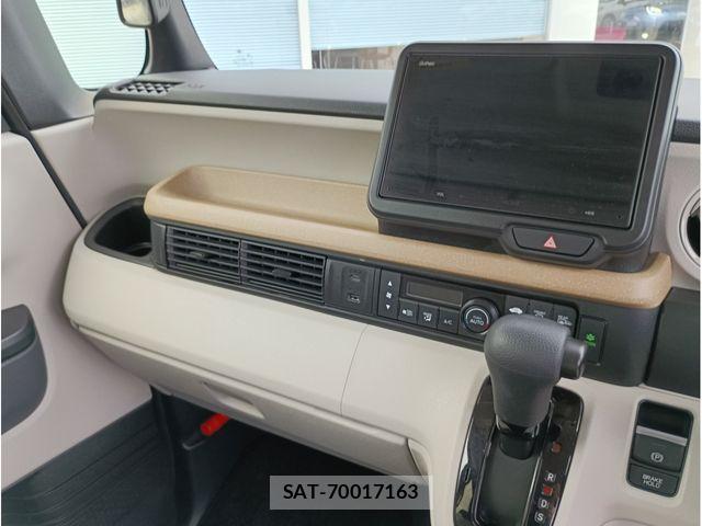 Honda N BOX 2024-02 7501791-6