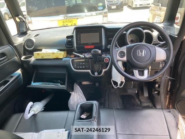 Honda N BOX 2013-09 7501798-14