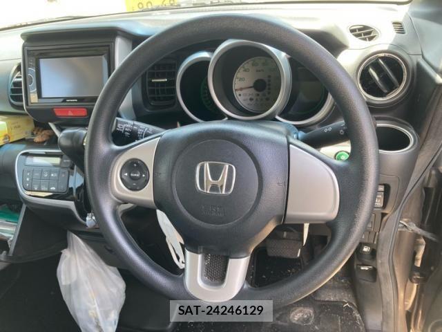 Honda N BOX 2013-09 7501798-16