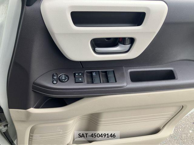 Honda N BOX 2021-03 7501794-12