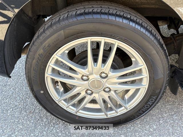 Honda N BOX 2021-06 7562526-10