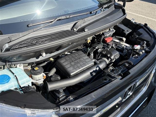 Honda N BOX 2021-06 7562526-11