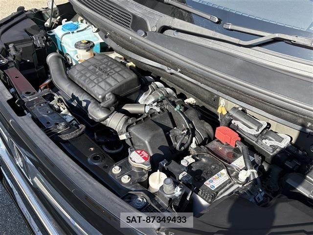 Honda N BOX 2021-06 7562526-12