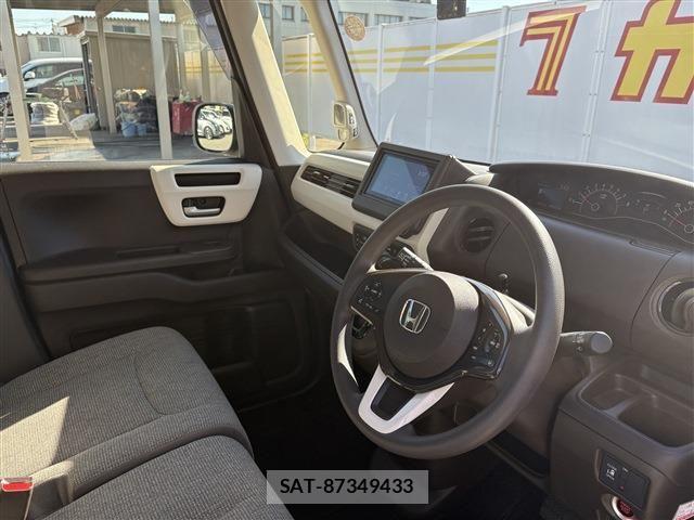 Honda N BOX 2021-06 7562526-15