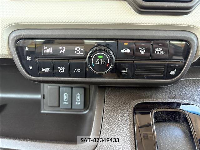 Honda N BOX 2021-06 7562526-24