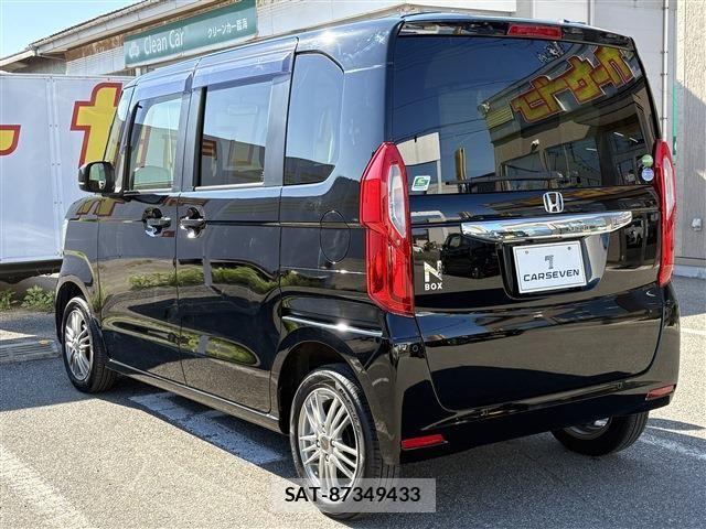 Honda N BOX 2021-06 7562526-6