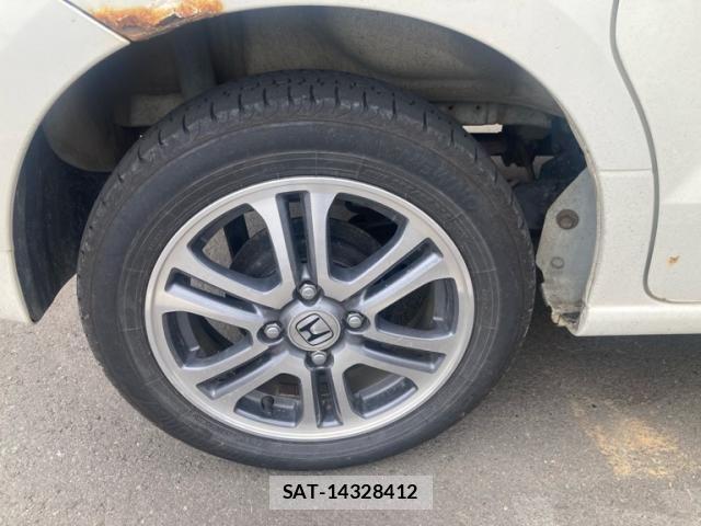 Honda N BOX 2013-06 7618562-12