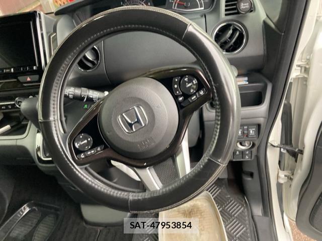 Honda N BOX 2020-01 7618561-18