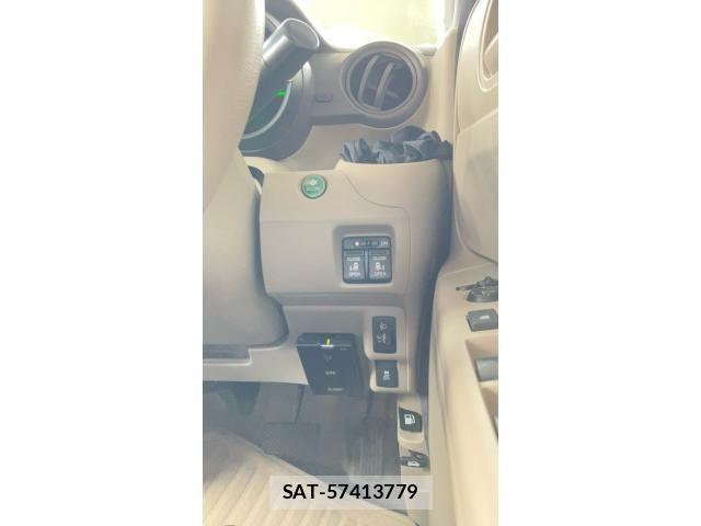 Honda N BOX 2012-10 7618563-19