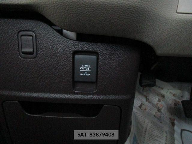 Honda N BOX 2018-07 7618560-15