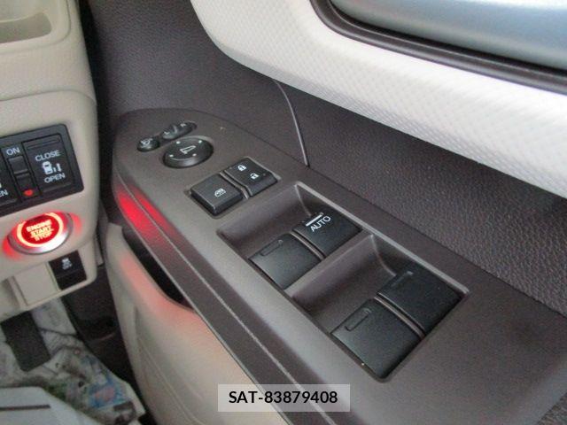 Honda N BOX 2018-07 7618560-16