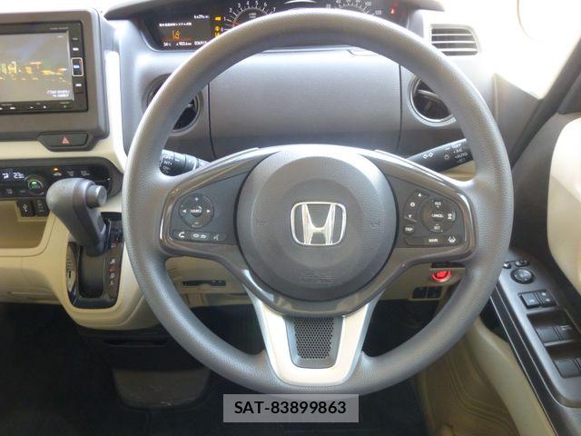 Honda N BOX 2019-07 7787496-16