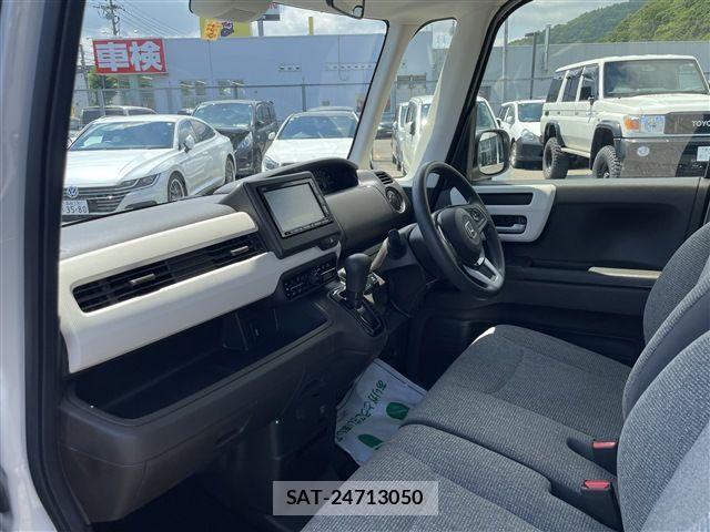 Honda N BOX 2023-05 7787498-18