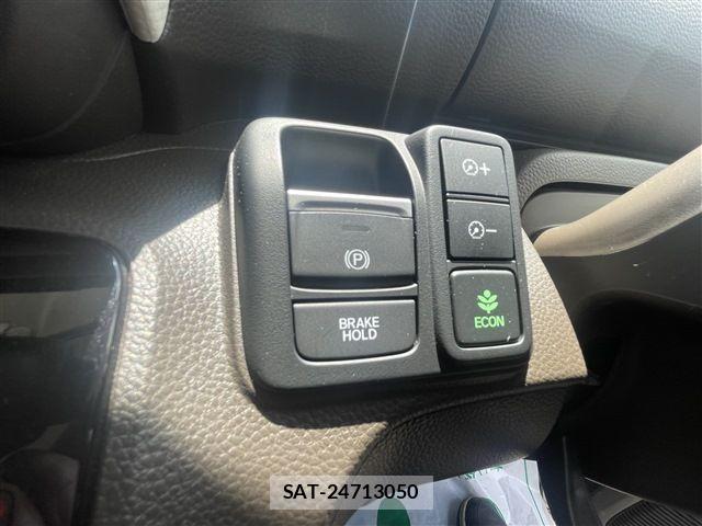 Honda N BOX 2023-05 7787498-27