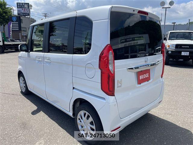 Honda N BOX 2023-05 7787498-5