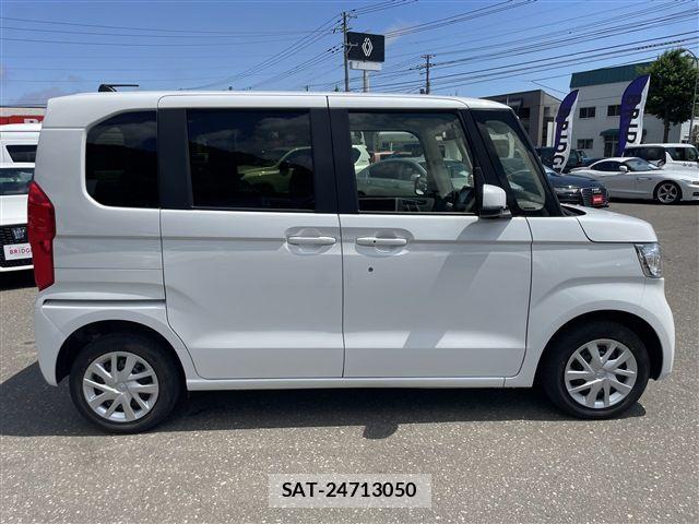 Honda N BOX 2023-05 7787498-8