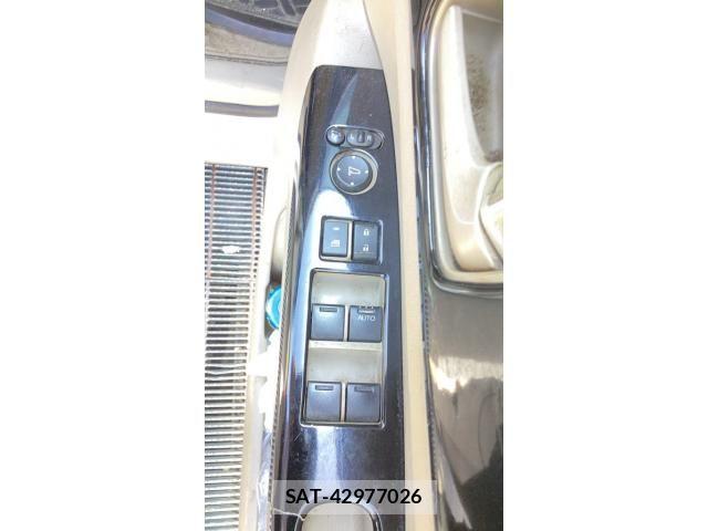 Honda N BOX 2012-04 7878220-19