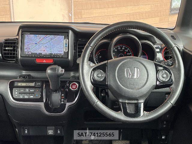 Honda N BOX 2015-03 7878207-1