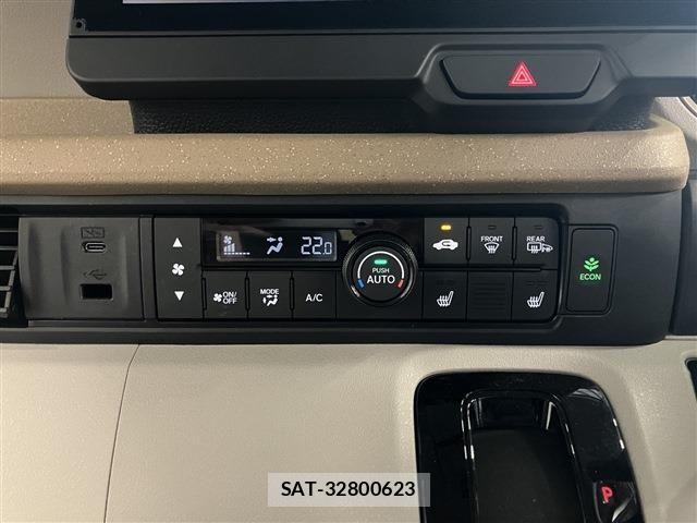 Honda N BOX 2024-06 7878205-21
