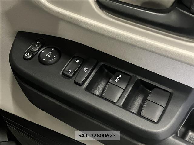Honda N BOX 2024-06 7878205-24