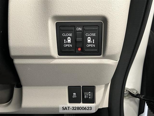 Honda N BOX 2024-06 7878205-3