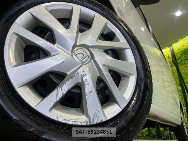 Honda N BOX 2023-12 7878203-12