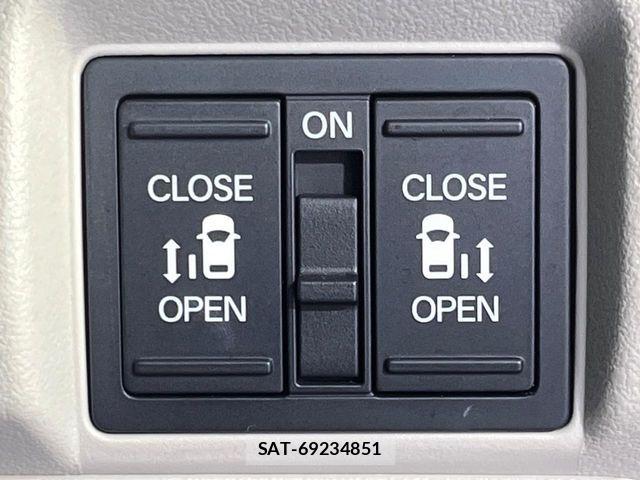 Honda N BOX 2023-12 7878203-2