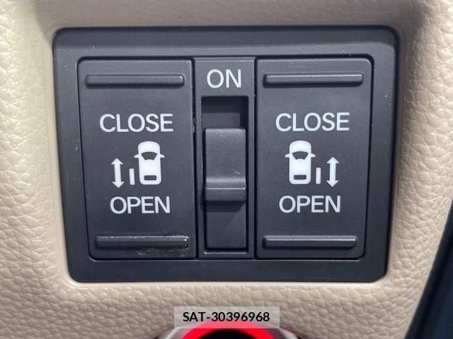 Honda N BOX 2017-11 7903092-4