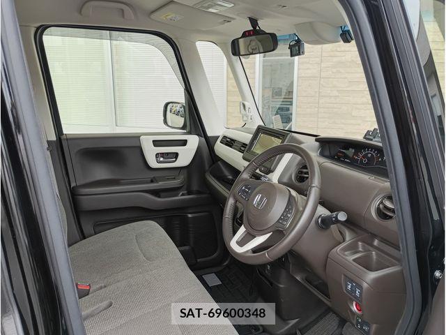 Honda N BOX 2021-04 7962853-6