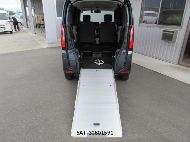Honda N BOX 2025-01 7962841-9