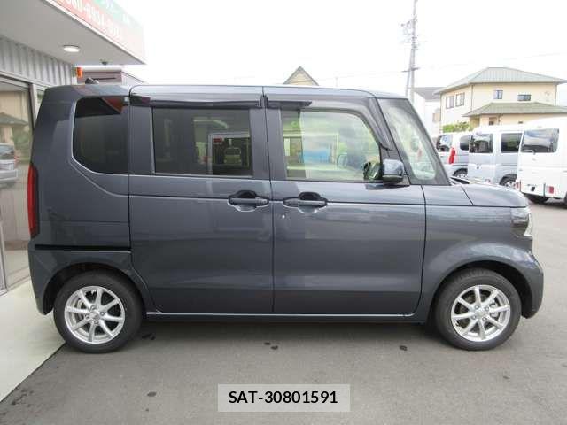 Honda N BOX 2025-01 7962841-3