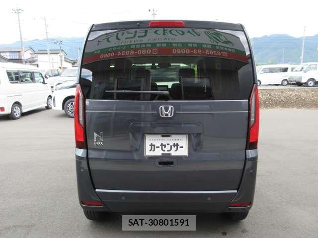 Honda N BOX 2025-01 7962841-5