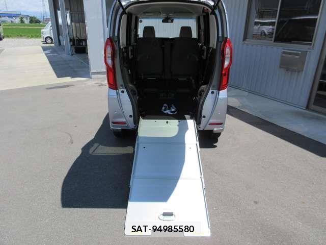 Honda N BOX 2022-01 7962846-9