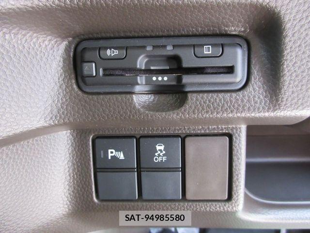 Honda N BOX 2022-01 7962846-22
