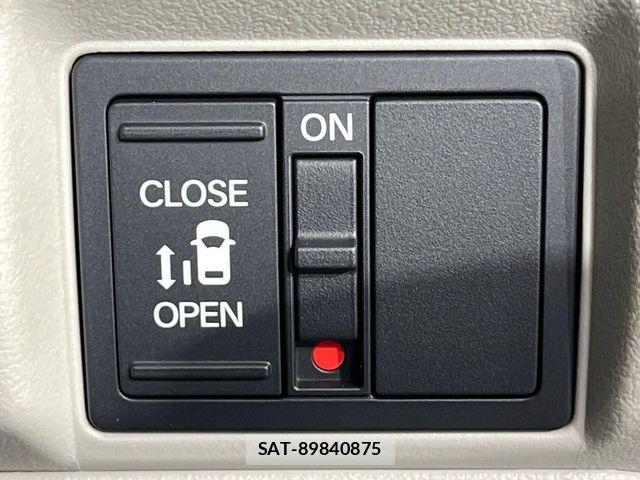 Honda N BOX 2026-05 7962840-3