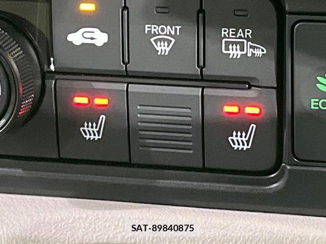 Honda N BOX 2026-05 7962840-5