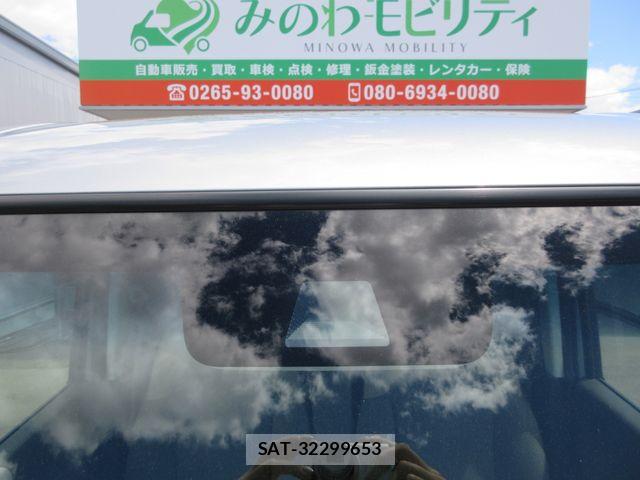 Honda N BOX 2020-04 7962850-27