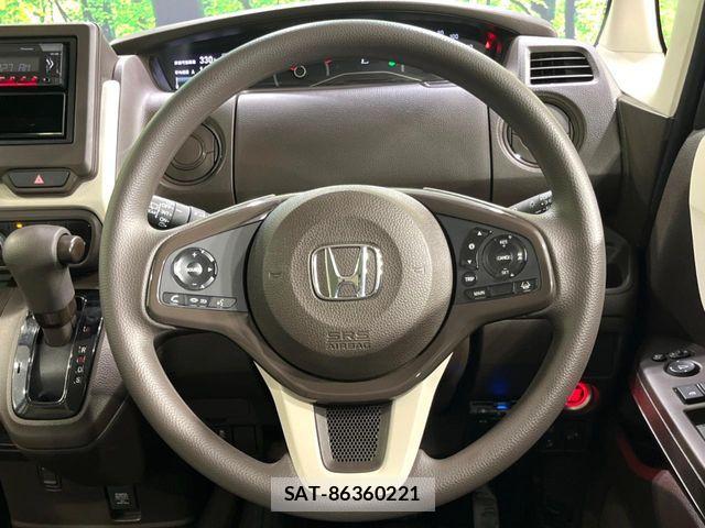 Honda N BOX 2023-07 7962851-10