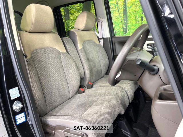 Honda N BOX 2023-07 7962851-7