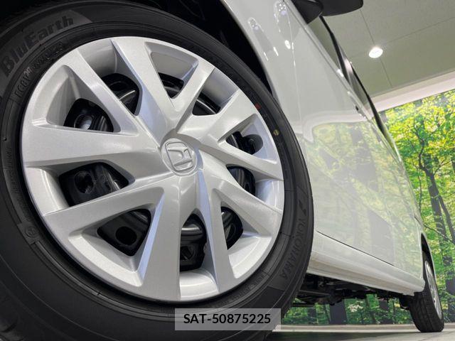 Honda N BOX 2026-01 7980215-12